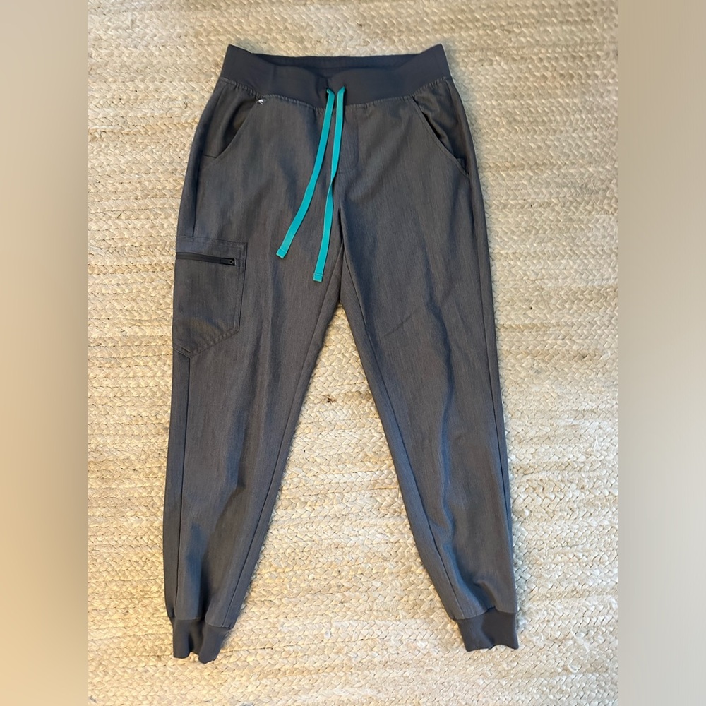 FIGS Zamora Jogger
